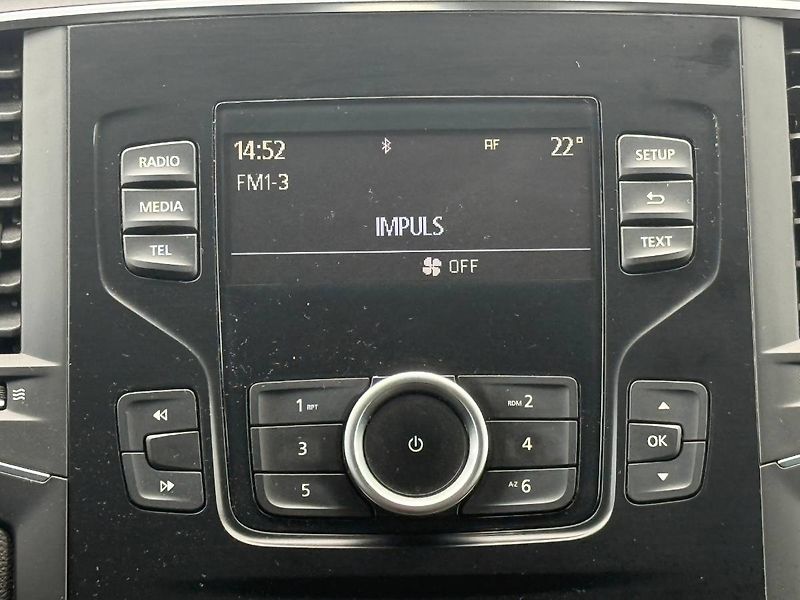 Renault Mégane (2019) 1.3 TCe 75 kW Life - fotka 12 z 20