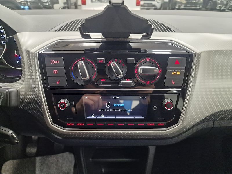 Volkswagen up! (2019) 1.0 ECO Záruka - fotka 38 z 53