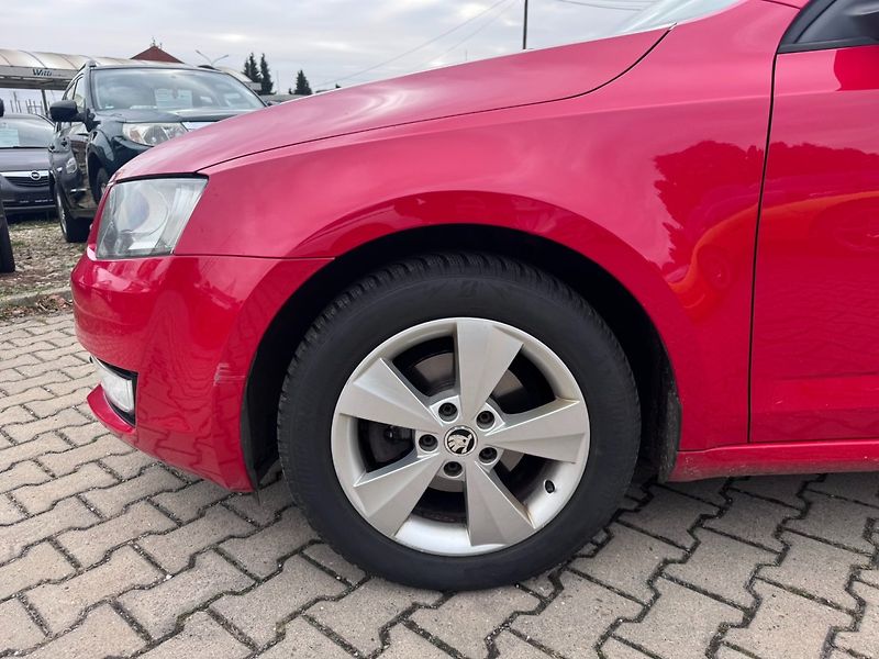 Škoda Octavia (2016) 1,6 81 KW ROZVODY 2. MAJITEL - fotka 13 z 50