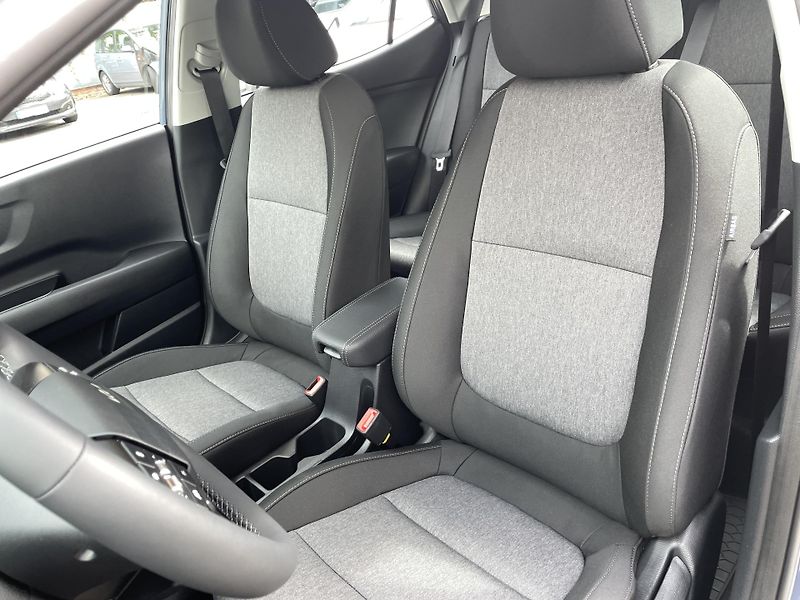 Kia Stonic (2026) 1,0T-GDi SPIN 7DCT - fotka 3 z 17