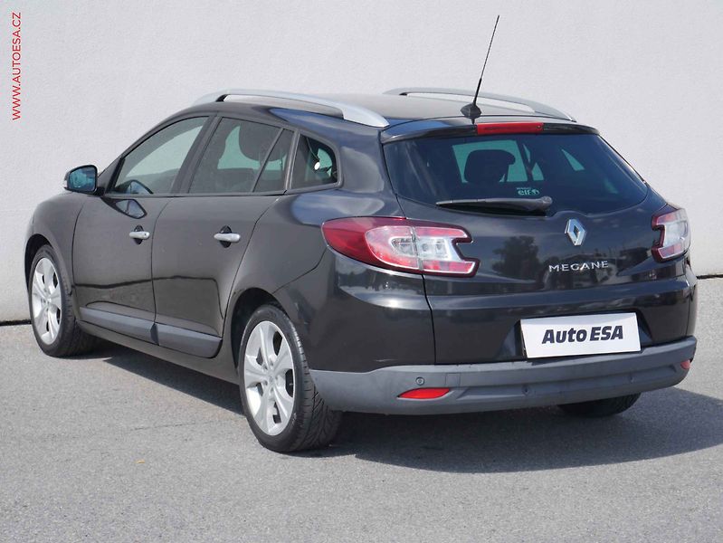 Renault Mégane (2010) 1.6i, AC, tempo, navi - fotka 6 z 20