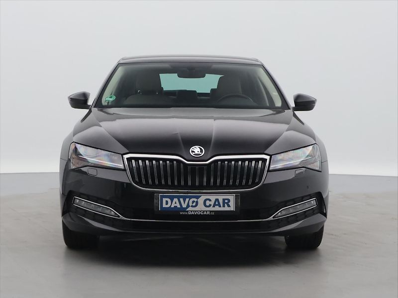 Škoda Superb 2,0 TDI DSG 4x4 CZ Style DPH - fotka 2 z 34