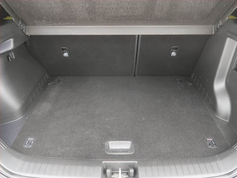 Hyundai Kona (2017) 1.0 T-GDI, Kůže, Tempomat - fotka 13 z 22