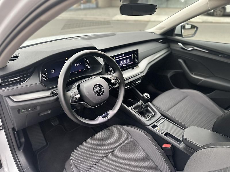 Škoda Octavia (2023) - fotka 6 z 16