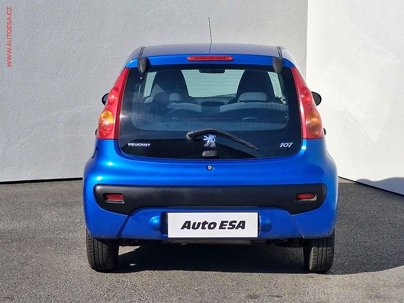 Peugeot 107 (2009) 1.0i, ČR - fotka 5 z 13