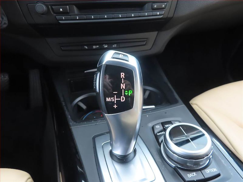 BMW X5 (2012) xDrive30d, 4X4, Automat, Kůže - fotka 13 z 15