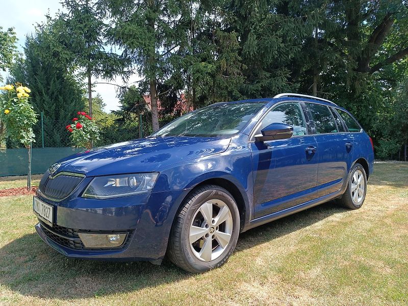 Škoda Octavia (2017) Škoda Octavia 3 Combi  - fotka 2 z 15