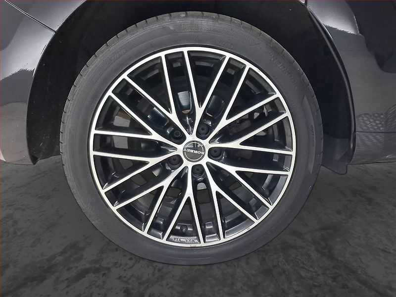 Seat Alhambra (2013) 2.0 TDI, 7 míst, Navi - fotka 15 z 20