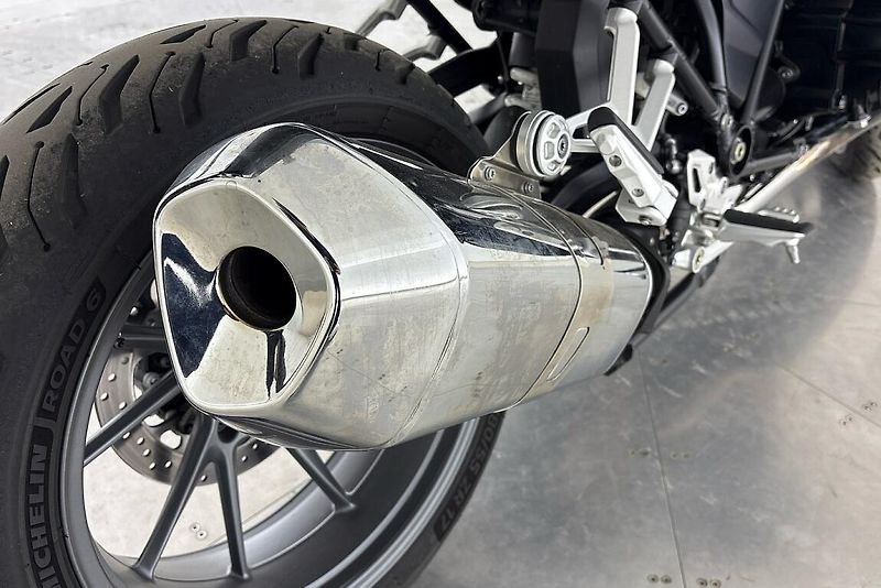 BMW R 1250 R - fotka 6 z 13
