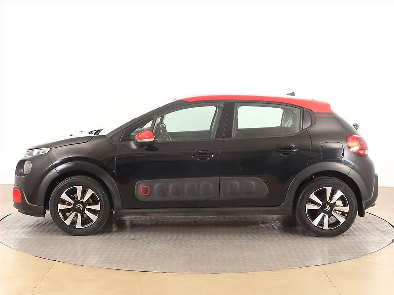 Citroën C3 (2018) 1.2 PureTech, Serv.kniha - fotka 3 z 17