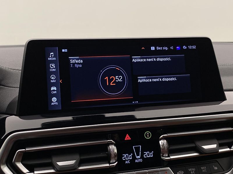 BMW X4 xDRIVE 20i M-PAKET AUT CZ - fotka 35 z 73