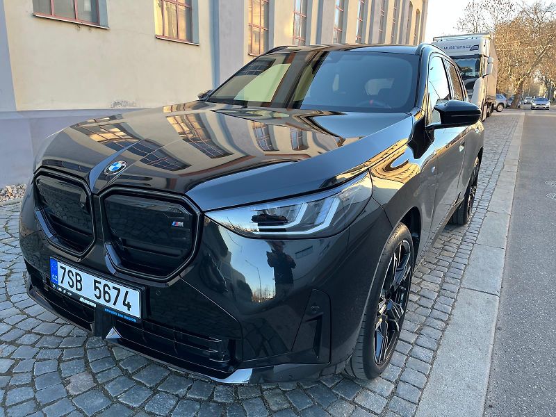 BMW X3 M 50i Xdrive - fotka 2 z 56