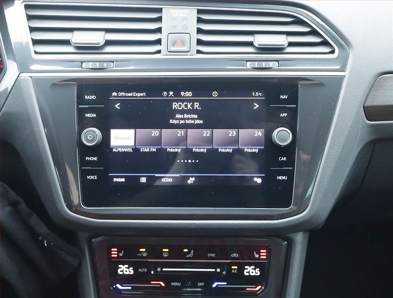 Volkswagen Tiguan (2021) Elegance 2.0 TDI - fotka 12 z 24