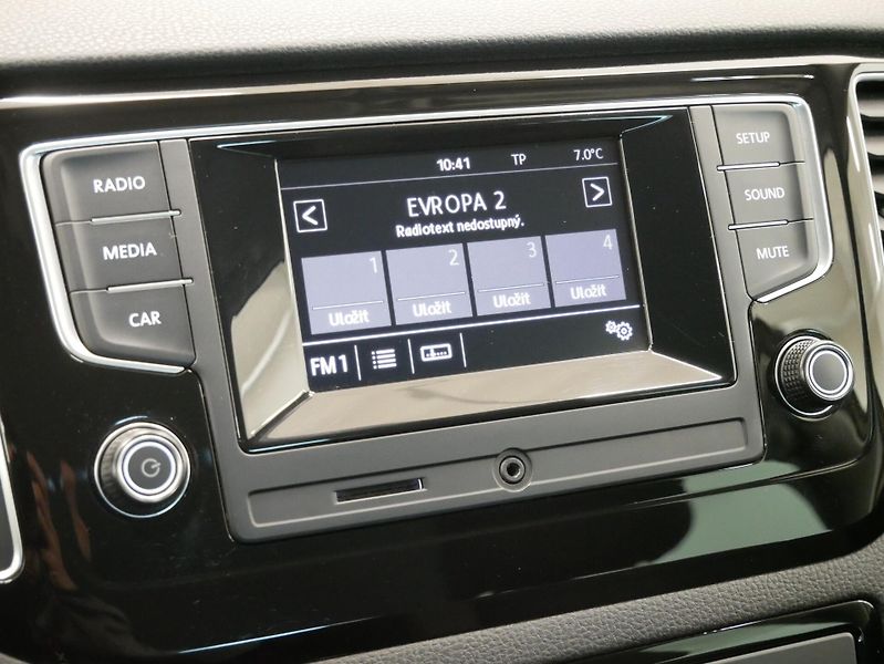 Volkswagen Golf Sportsvan - fotka 18 z 26