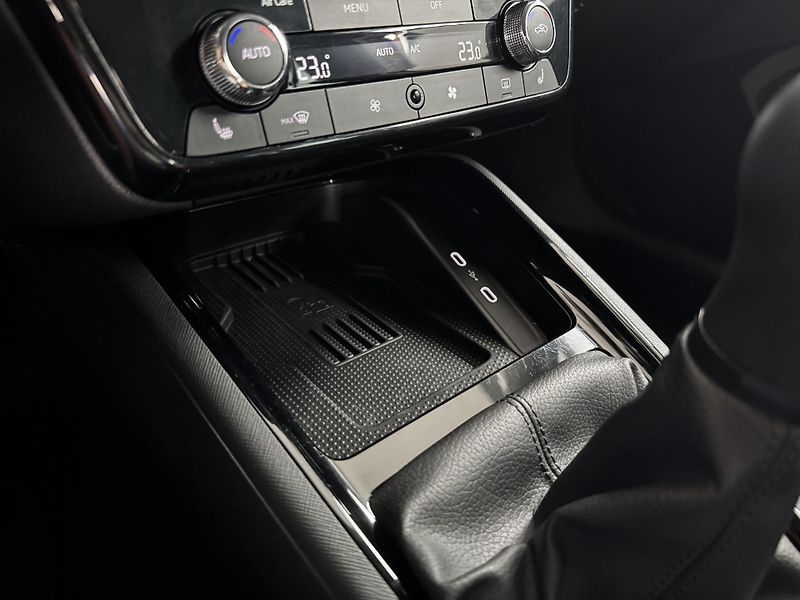 Škoda Scala (2025) 1.0 TSI Selection - CZ - DPH - fotka 15 z 23