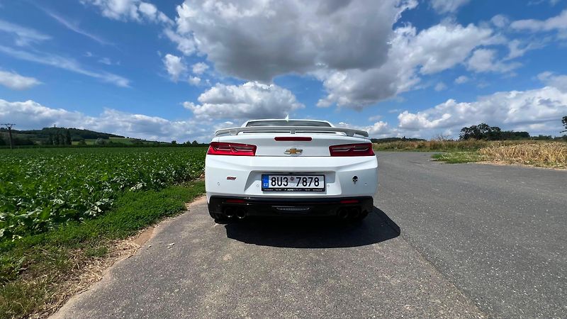 Chevrolet Camaro (2017) 6,2 V8 Nové v ČR 1maj. odp.DPH - fotka 12 z 31