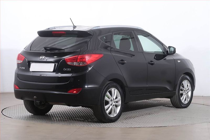Hyundai ix35 (2012) 1.6 GDI, Serv.kniha, Tempomat - fotka 5 z 17