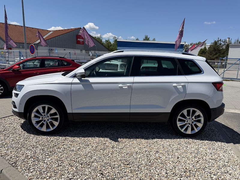 Škoda Karoq 1,5 TSi/110kW DSG - STYLE,TZ,. - fotka 4 z 88