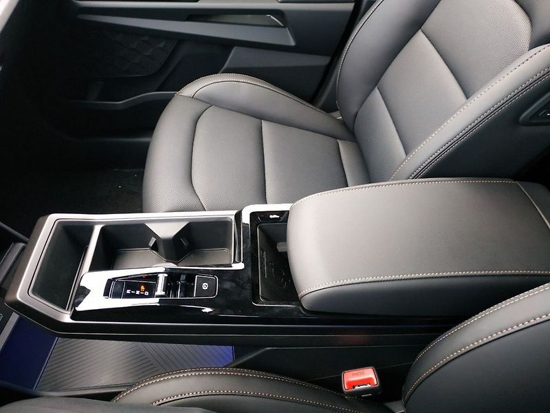 SsangYong Torres 1.5 PREMIUM 4WD AT, SKLADEM - fotka 29 z 31