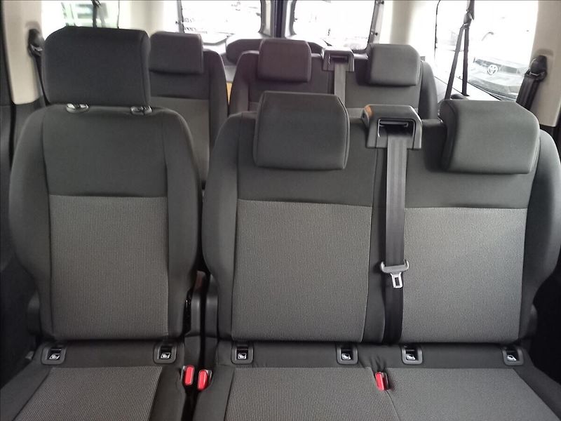 Toyota ProAce Verso Business 8S Komfort  L2 - fotka 11 z 11