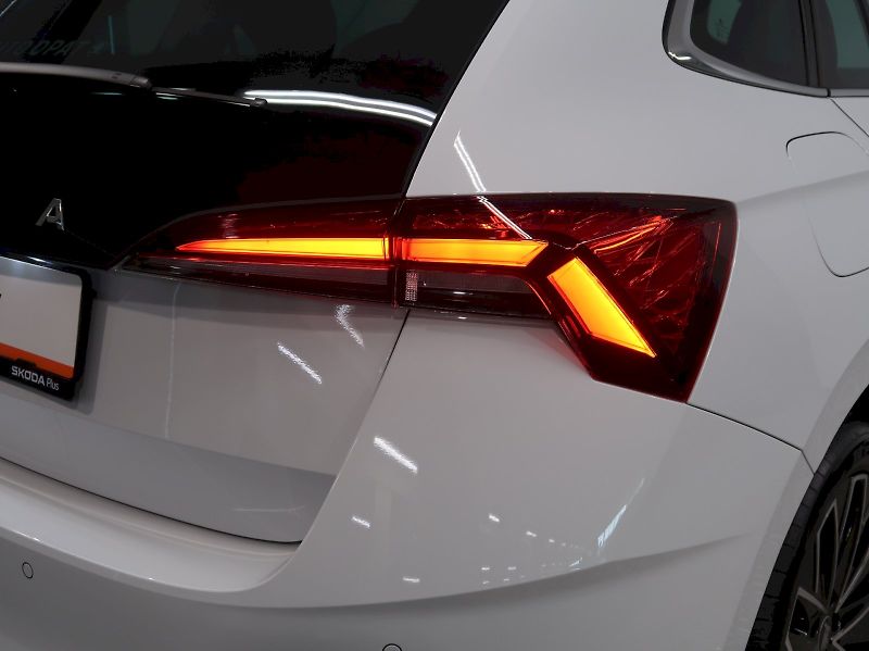 Škoda Scala (2025) TOP SELECTION 1.0TSI 85KW DSG - fotka 11 z 37