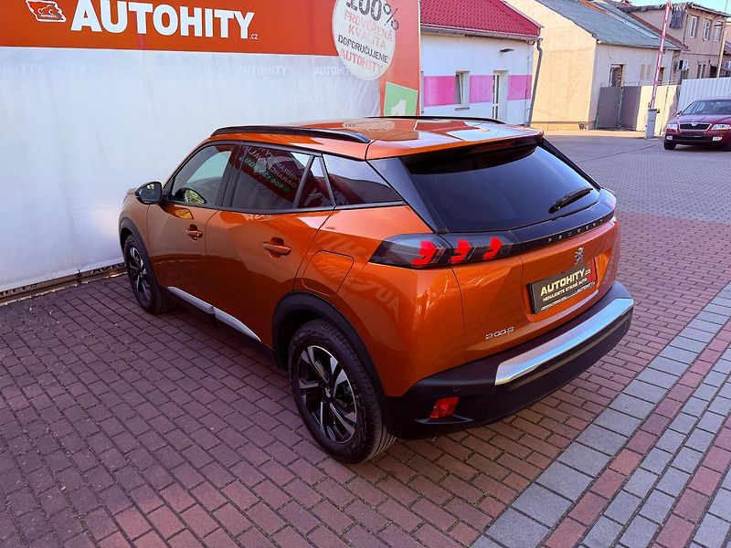 Peugeot 2008 1.2 PureTech Allure, Záruka - fotka 7 z 28