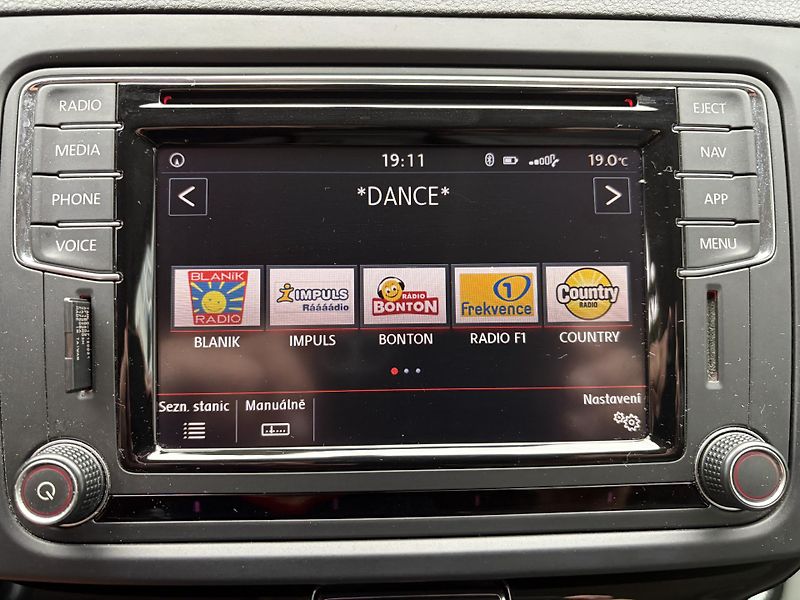 Volkswagen Sharan (2018) 2.0 TDi  110 kW Comfortline - fotka 10 z 22