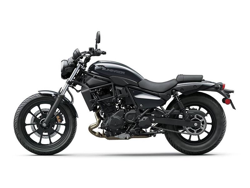 Kawasaki (2027) ELIMINATOR 500 MODEL 2027 ČERN - fotka 3 z 3