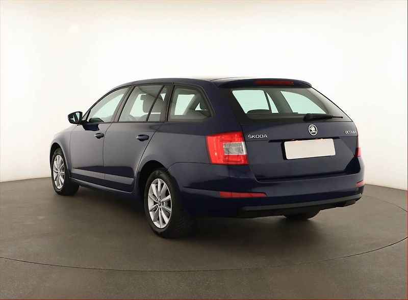 Škoda Octavia (2014) 1.2 TSI, Tempomat - fotka 4 z 12