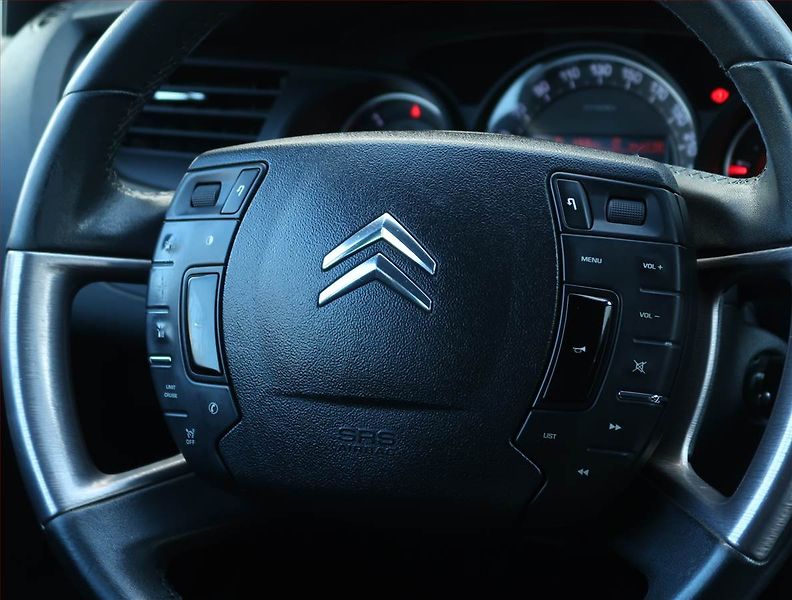 Citroën C5 (2011) 2.0 HDi , Automat, Serv.kniha - fotka 19 z 19