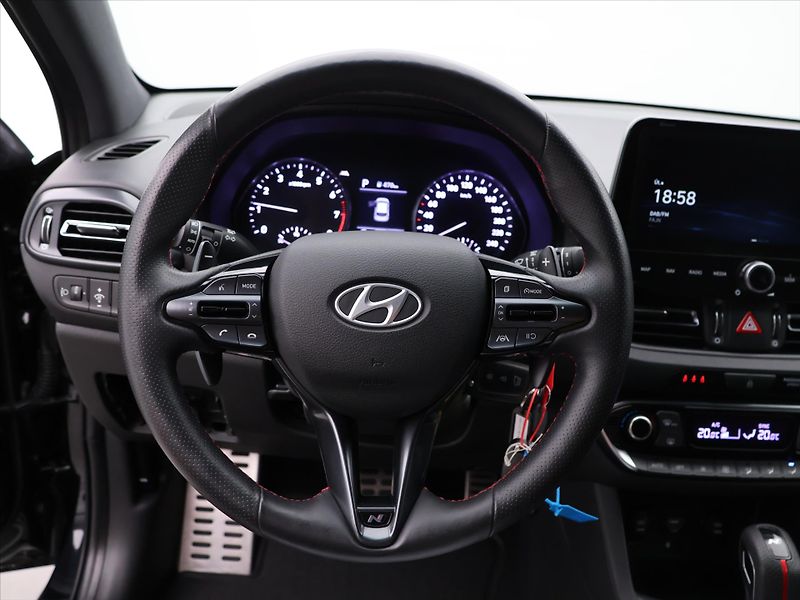 Hyundai i30 1,5 T-GDI 117kW N-Line DPH CZ - fotka 17 z 36