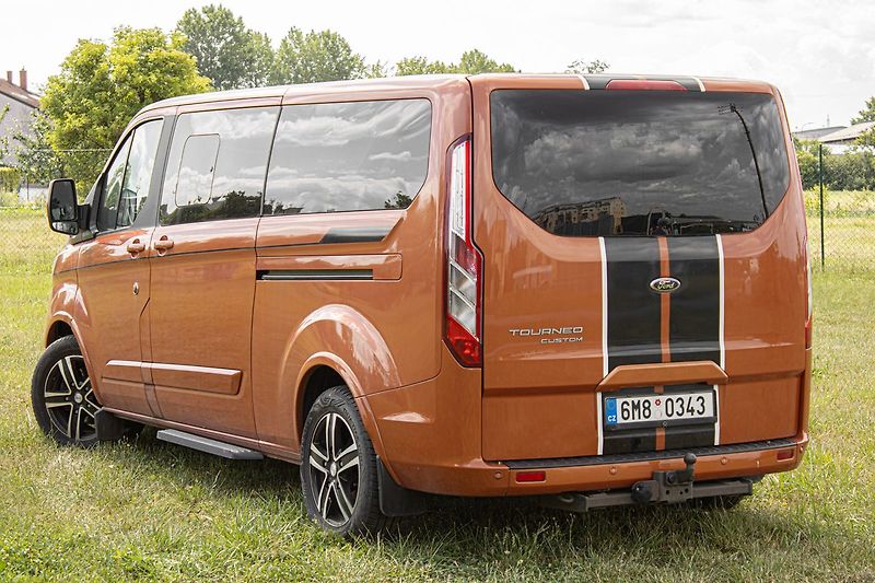 Ford Tourneo Custom - fotka 7 z 30