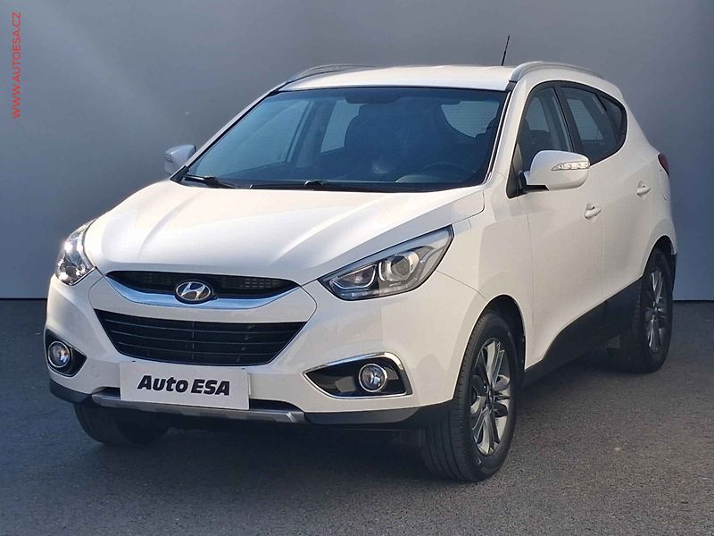 Hyundai ix35 (2014) 1.6 GDi, +ALU - fotka 3 z 17