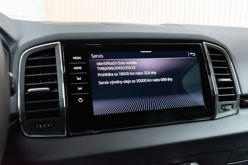 Škoda Karoq 1.5TSI DSG*STYLE+*KAMERA*ČR 1M - fotka 31 z 40