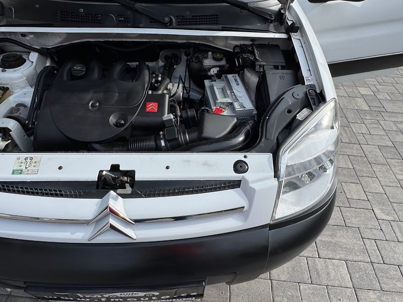 Citroën Berlingo (2005) 1.9 D Tažné - fotka 25 z 25
