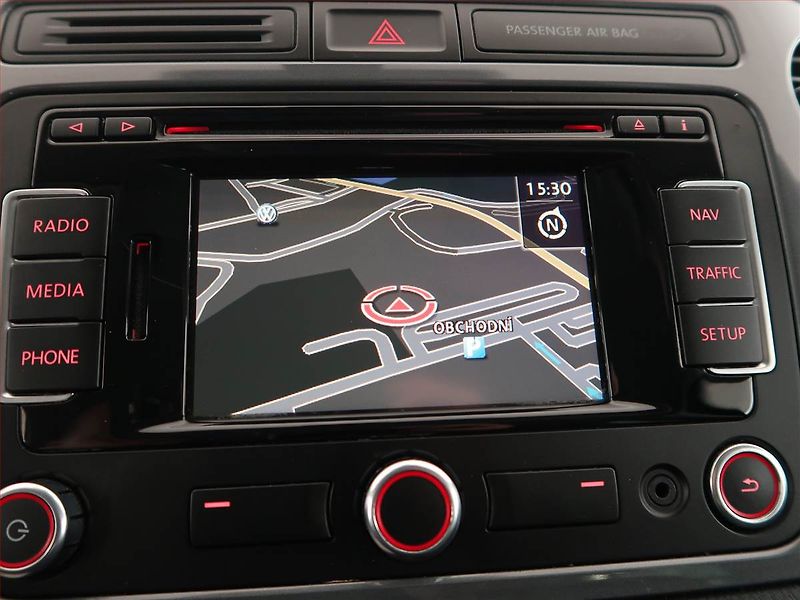 Volkswagen Tiguan (2014) 2.0 TDI, 4X4, Navi, Tempomat - fotka 13 z 18