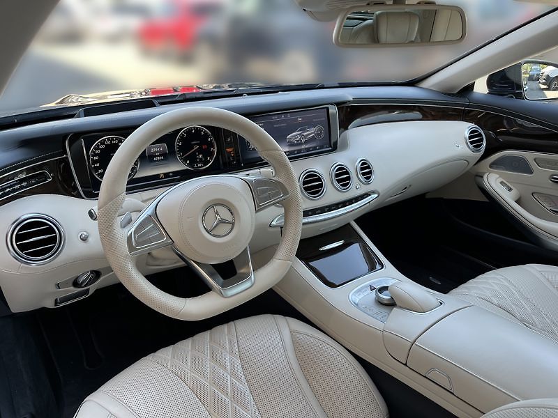 Mercedes-Benz Třídy S S-Třída 500 kabriolet - fotka 10 z 27