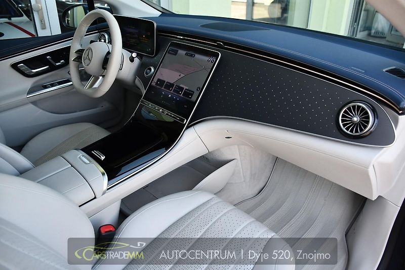 Mercedes-Benz EQE 500 AMG 4MATIC  - fotka 14 z 53