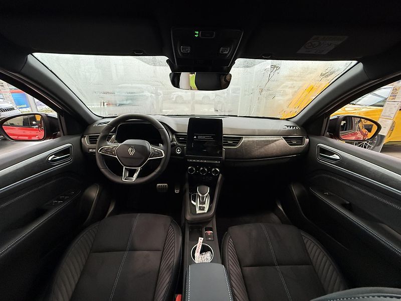 Renault Arkana (2026) esprit Alpine full hybrid E-Te - fotka 11 z 13