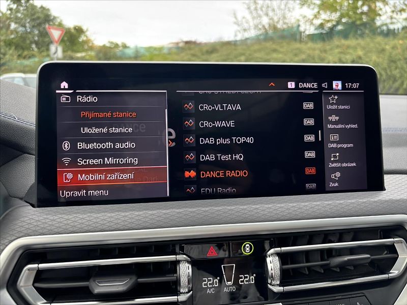 BMW X3 3,0 M40d 250kW WEBASTO PANORAM - fotka 24 z 49