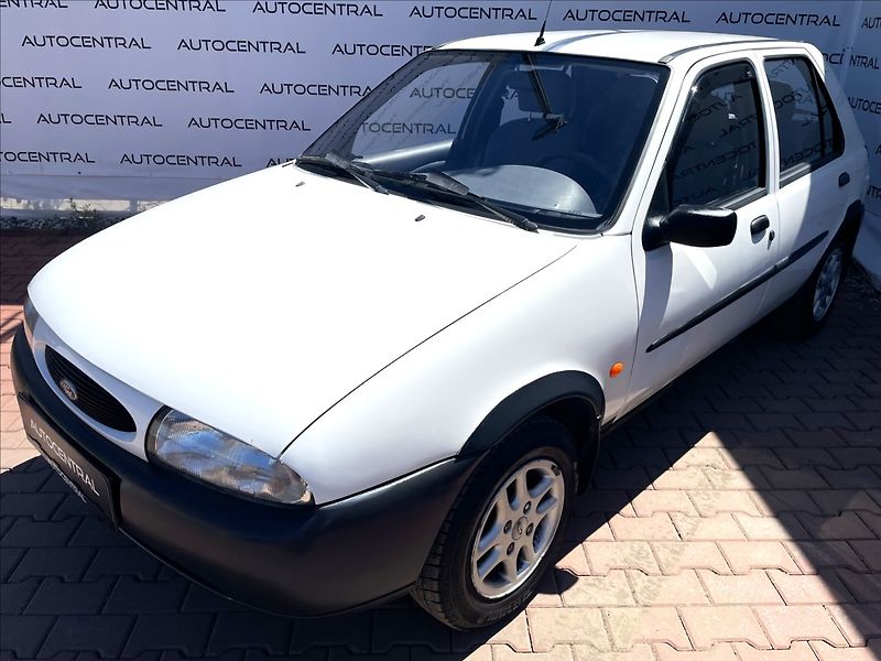 Ford Fiesta 1,3 i,STK 8/27 - fotka 7 z 19