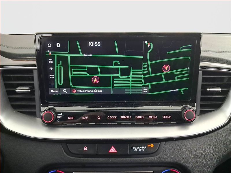 Kia XCeed (2023) 1.5 T-GDI - fotka 13 z 16
