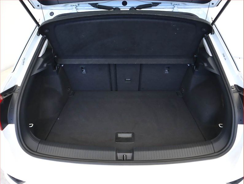 Volkswagen T-Roc (2019) 2.0 TDI, Automat, Kůže, Navi - fotka 14 z 22