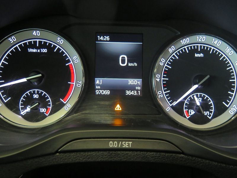 Škoda Karoq (2019) 1.5TSI,klima,navi,výhřev,Style - fotka 6 z 29