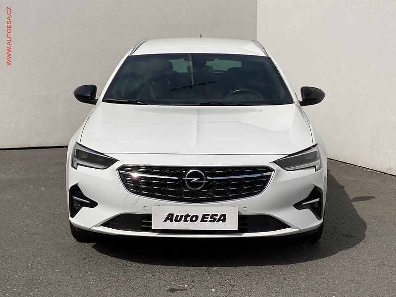 Opel Insignia (2021) 2.0 CDTi, 1.maj,ČR, AC, LED - fotka 2 z 19
