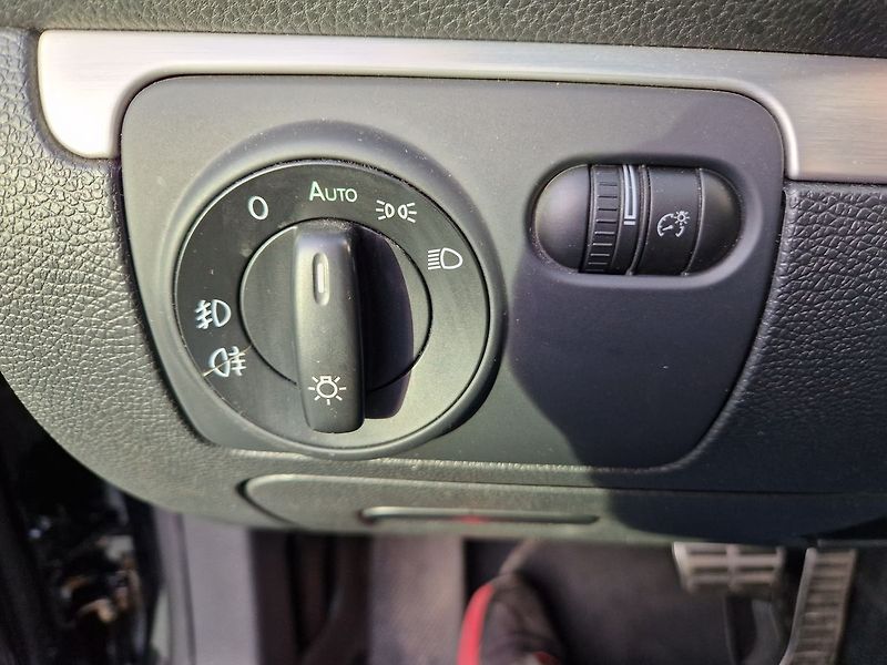 Volkswagen EOS Edition 2.0 TSI - fotka 19 z 29