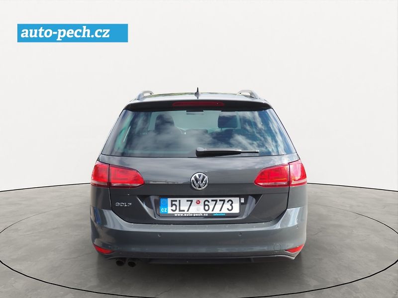 Volkswagen Golf Variant (2014) 2.0 TDI, 110 kW, Navi - fotka 3 z 43