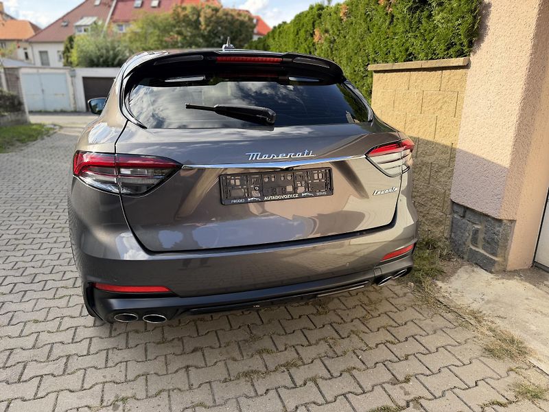 Maserati Levante (2023) 430PS- MODENA-S-TOP-SKLADEM- - fotka 5 z 27