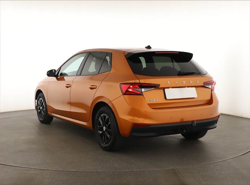 Škoda Fabia (2022) Ambition 1.0 TSI, Serv.kniha - fotka 4 z 18