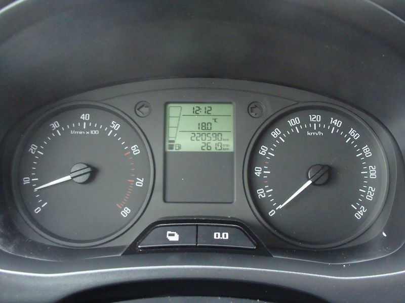 Škoda Fabia 1.2 TSi, 63 kW, klima,nová STK - fotka 15 z 21